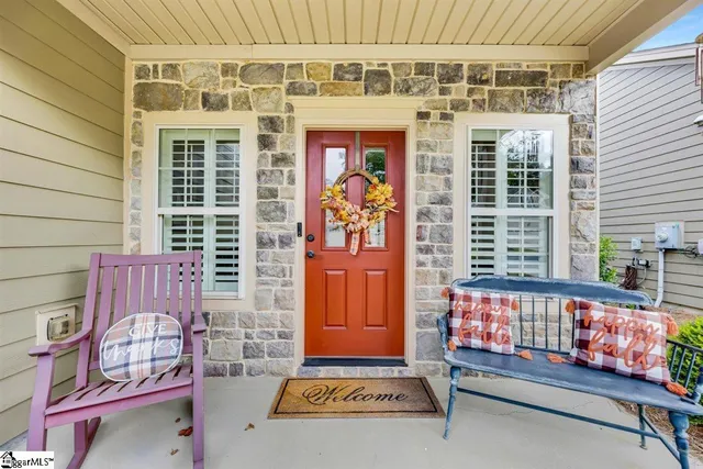 $399,000 | 39 Briarhill Drive, Simpsonville, SC 29680