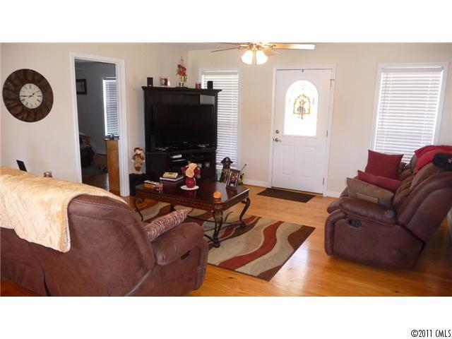 2384 Shoal Road Crouse, NC 28033 - Photo 2 of 12