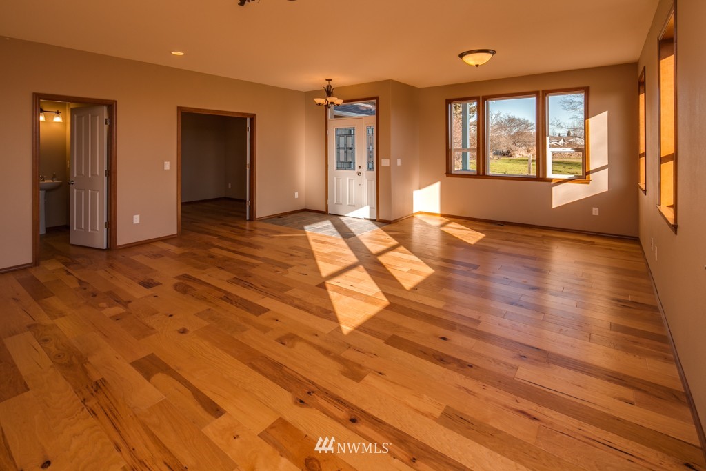 1379 West Smith Road Ferndale, WA 98248 - Photo 2 of 15