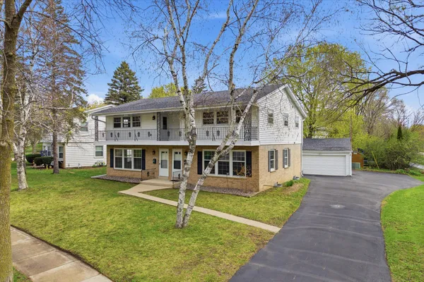 $629,900 | W56N710 Hawthorne Avenue, Cedarburg, WI 53012