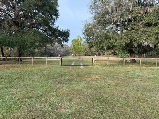 $349,500 | 13125 Southeast 30 Court, Belleview, FL 34420