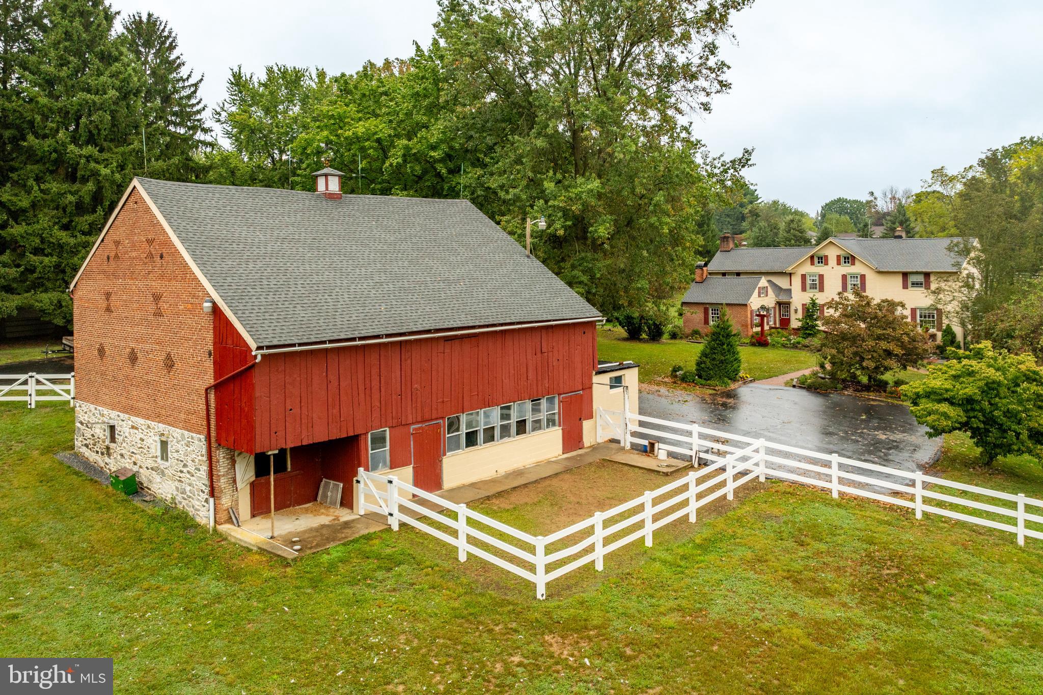 249 Landis Valley Road Lititz, PA 17543 - Photo 7 of 104