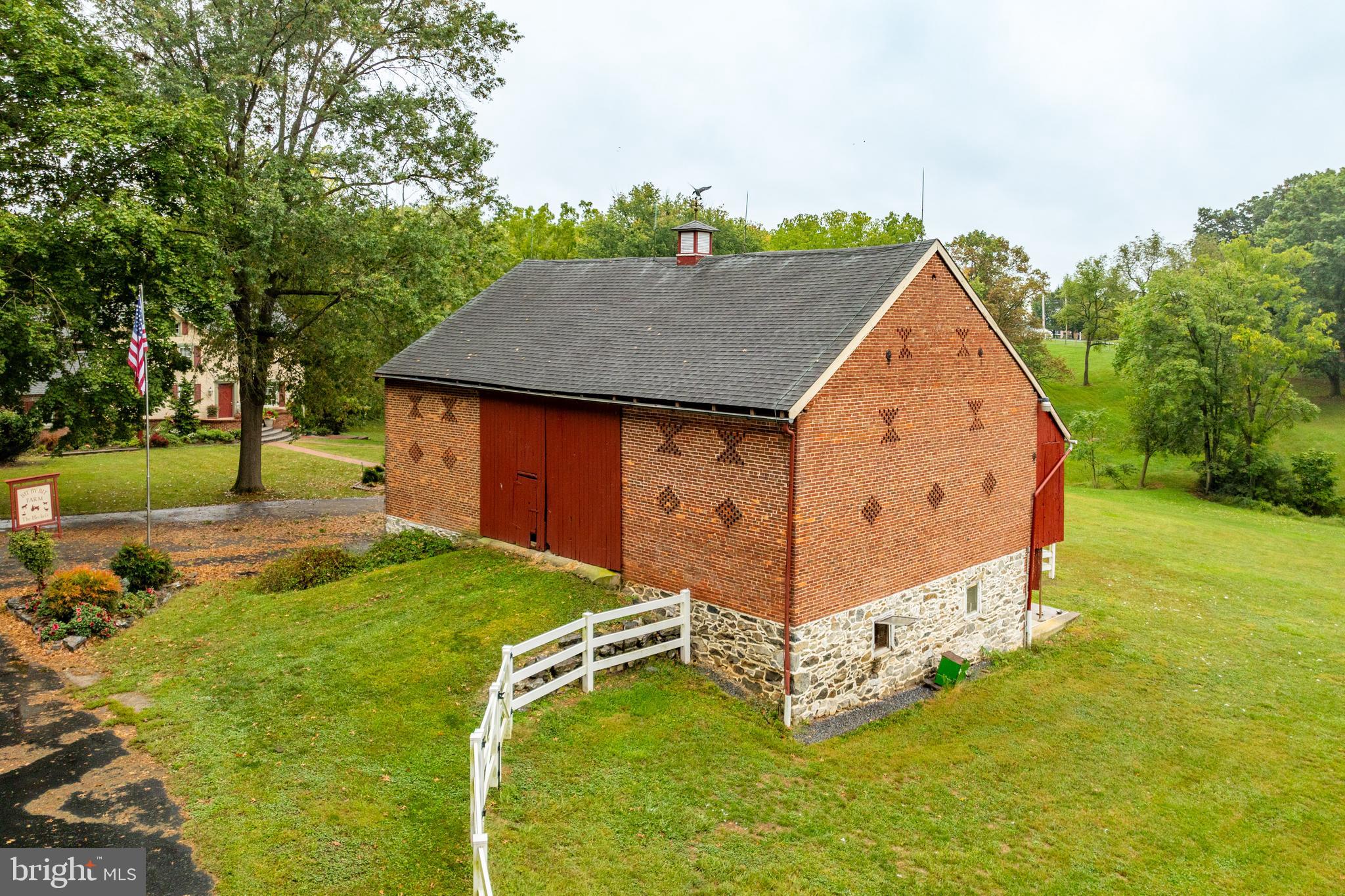 249 Landis Valley Road Lititz, PA 17543 - Photo 8 of 104