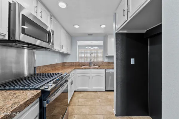$355,000 | 42805 15th Street West, Lancaster, CA 93534