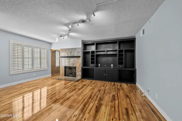 $385,000 | 42805 15th Street West, Lancaster, CA 93534