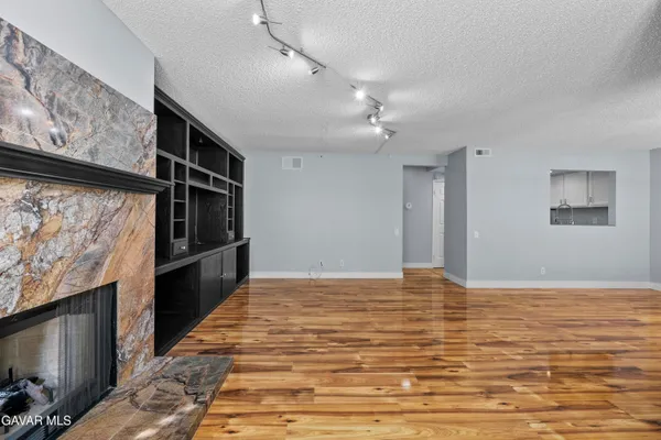 $355,000 | 42805 15th Street West, Lancaster, CA 93534