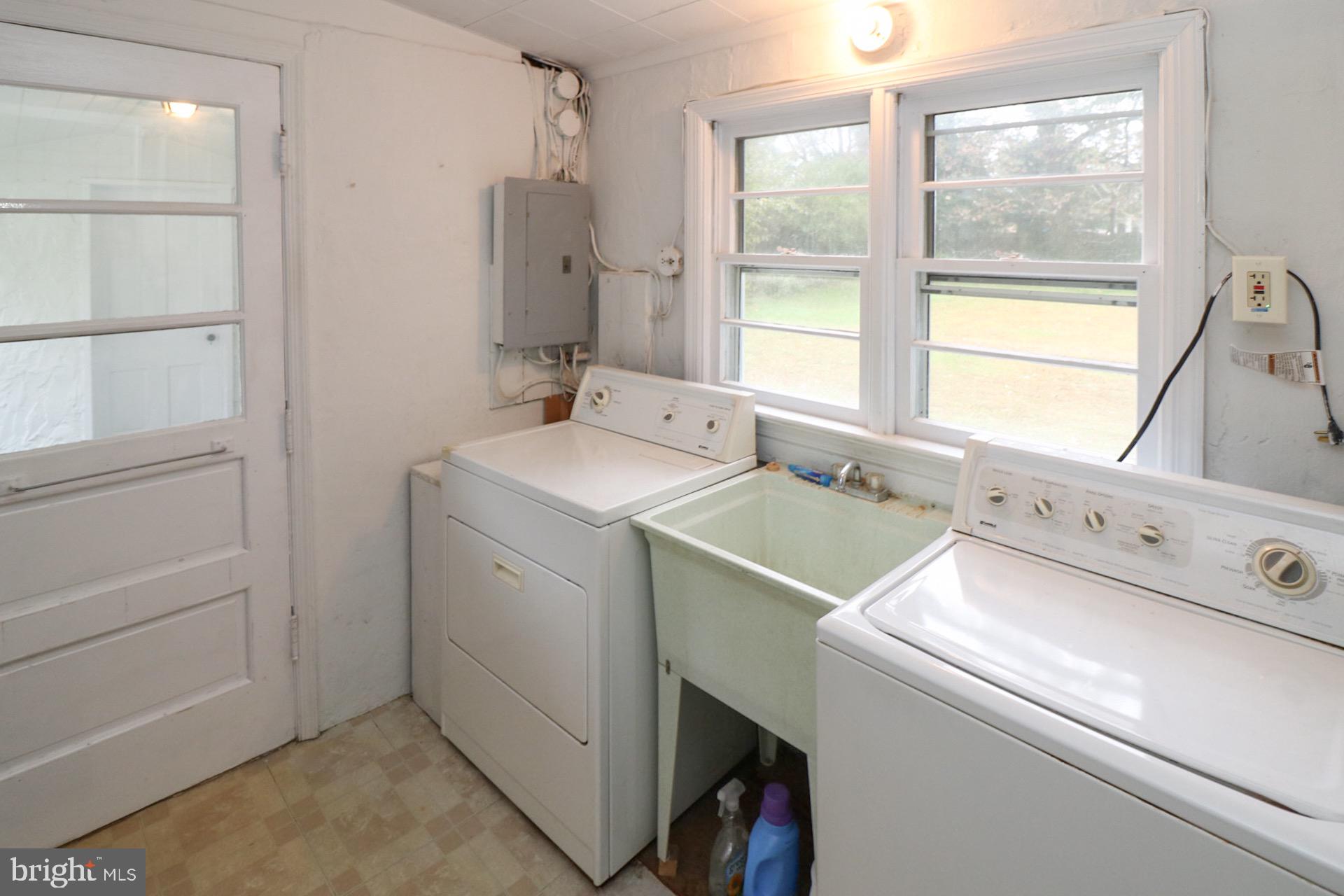 4414 Church Road Mount Laurel, NJ 08054 - Photo 19 of 29