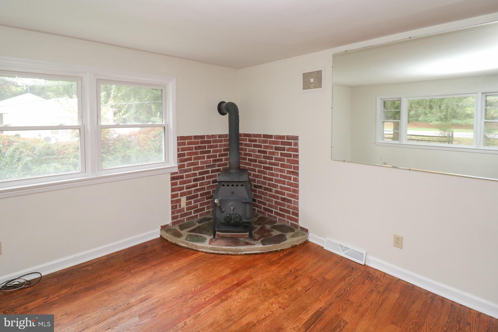4414 Church Road Mount Laurel, NJ 08054 - Photo 3 of 29