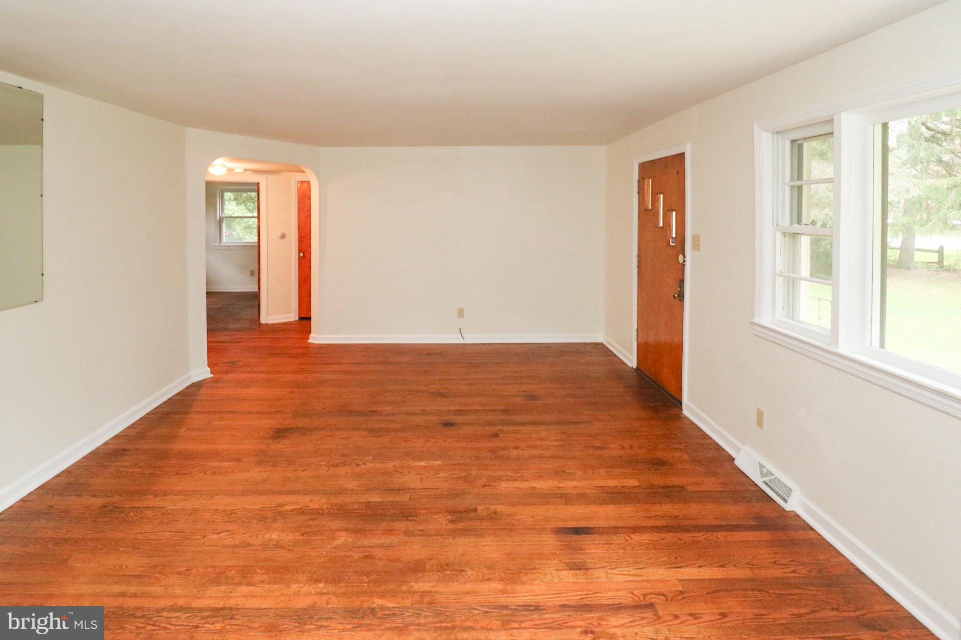 4414 Church Road Mount Laurel, NJ 08054 - Photo 5 of 29