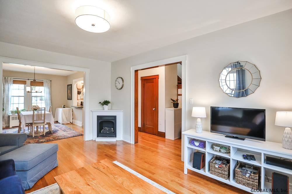 174 Whitehall Road Albany, NY 12209 - Photo 15 of 45 Photo 17