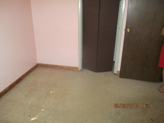 5708 Beechcroft Road, Unit L Columbus, OH 43229 - Photo 3 of 10 Gallery Image 3