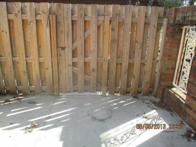 5708 Beechcroft Road, Unit L Columbus, OH 43229 - Photo 10 of 10 Gallery Image 10