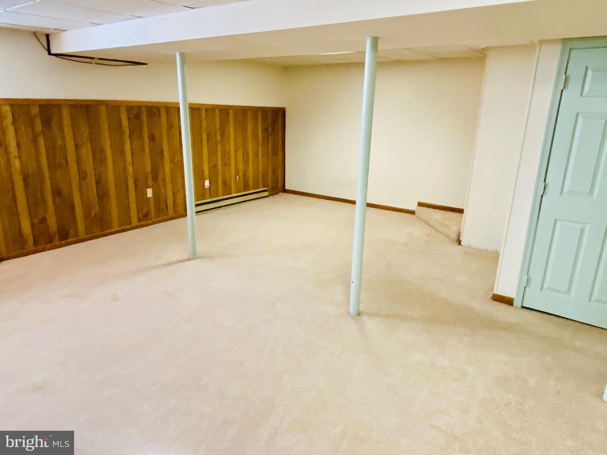 152 Oakview Drive Southeast Leesburg, VA 20175 - Photo 27 of 33