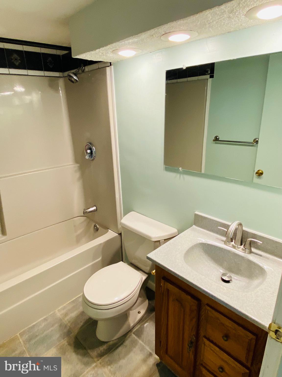 152 Oakview Drive Southeast Leesburg, VA 20175 - Photo 28 of 33