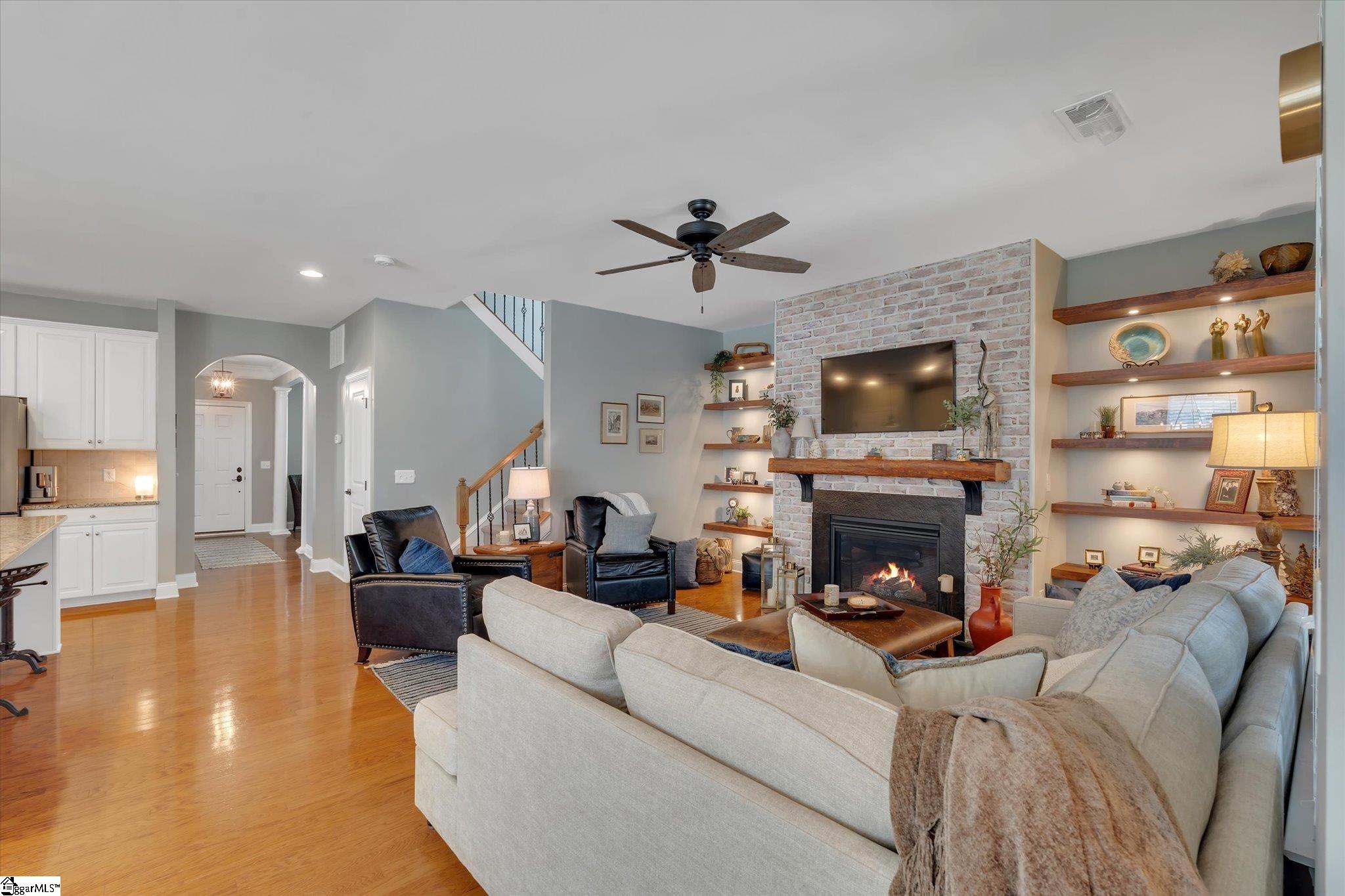 7 Wagram Way Greenville, SC 29607 - Photo 3 of 36 Gallery Image 3
