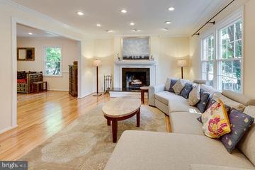 4858 Sideburn Road Fairfax, VA 22032 - Photo 6 of 30 Entrance