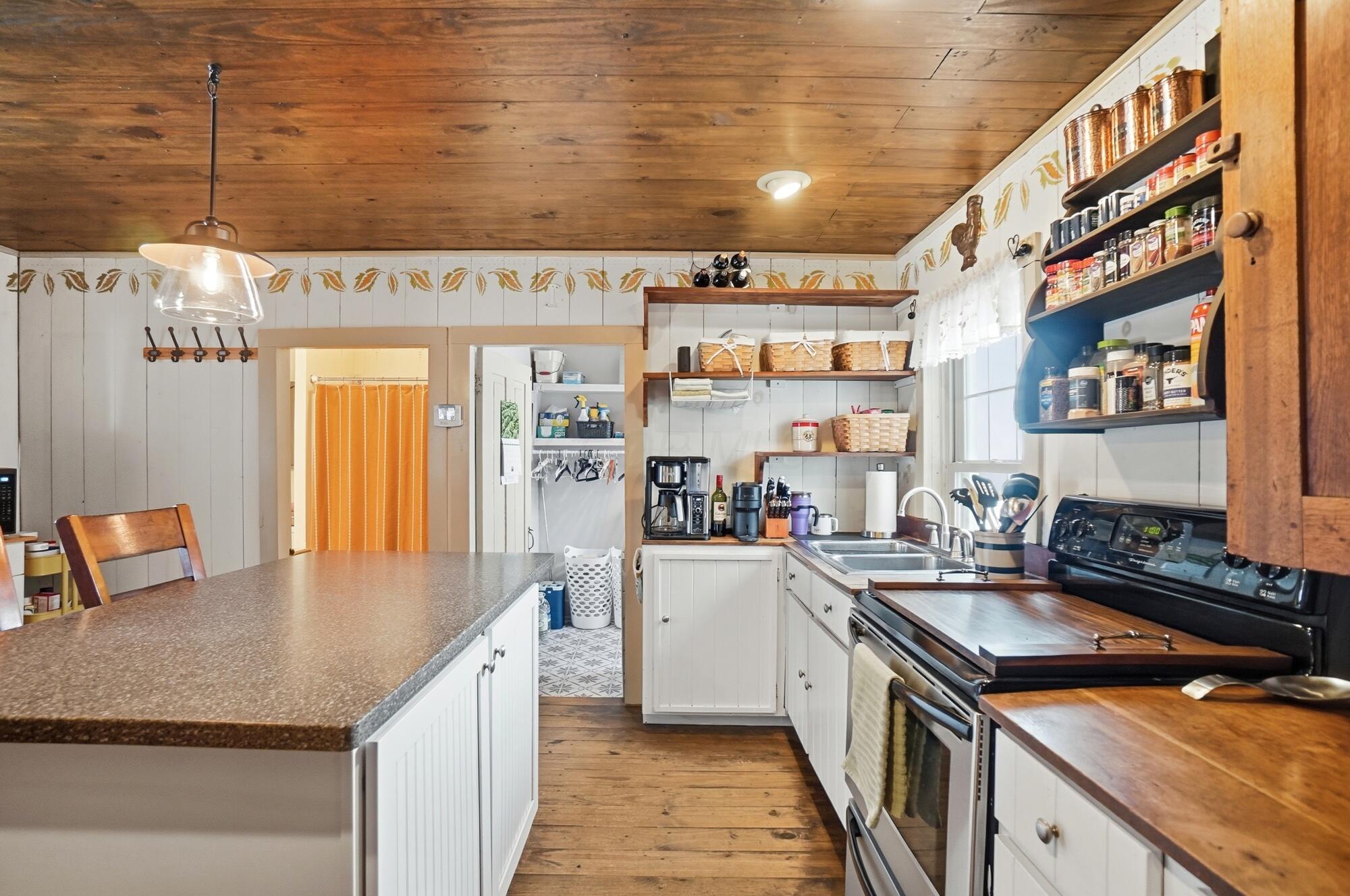 9171 Sparta Road Fredericktown, OH 43019 - Photo 25 of 97 033