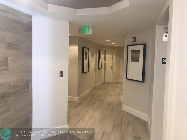 $418,000 | 21055 Yacht Club Drive, Unit 3007, Aventura, FL 33180