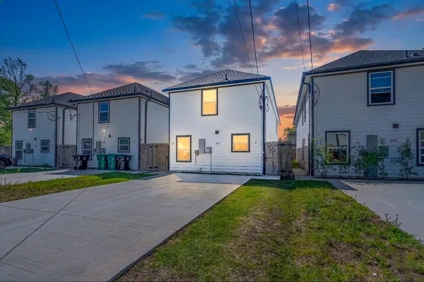 $409,500 | 8124 Sterlingshire Street, Unit A AND B, Houston, TX 77078