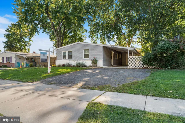 $350,000 | 405 Morningside Drive, Glen Burnie, MD 21061