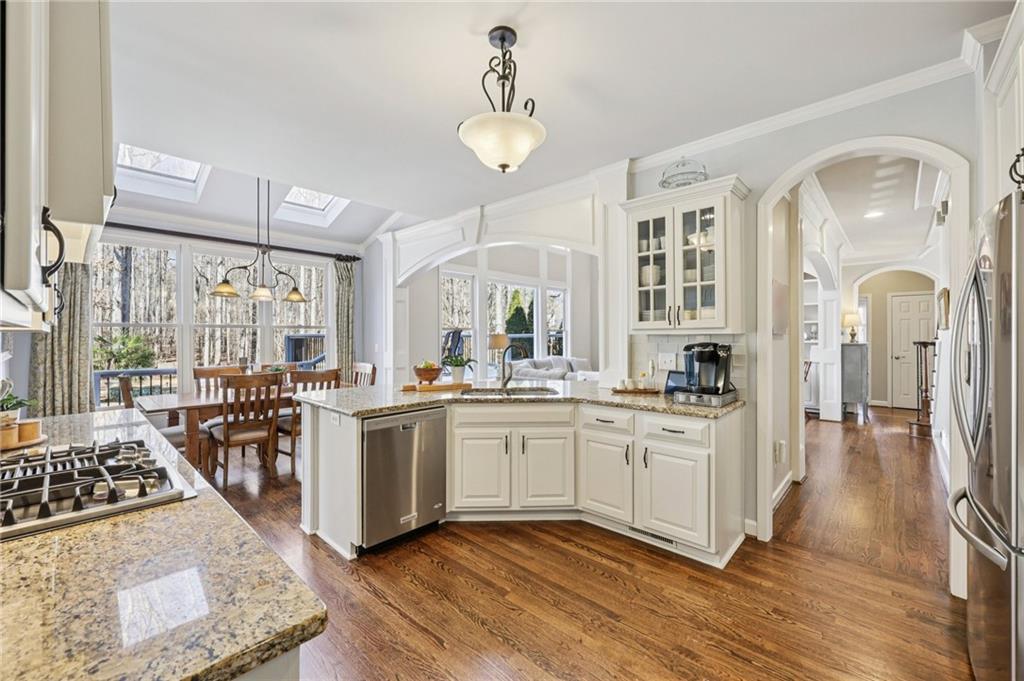 86 Grand Avenue Suwanee, GA 30024 - Photo 16 of 59