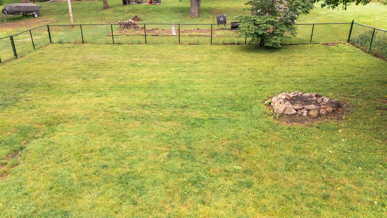 325 Grand Street Springport, MI 49284 - Photo 29 of 32