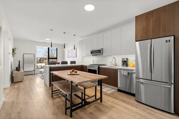 $3,300 | 1 Sewall Street, Unit 504, Boston, MA 02120