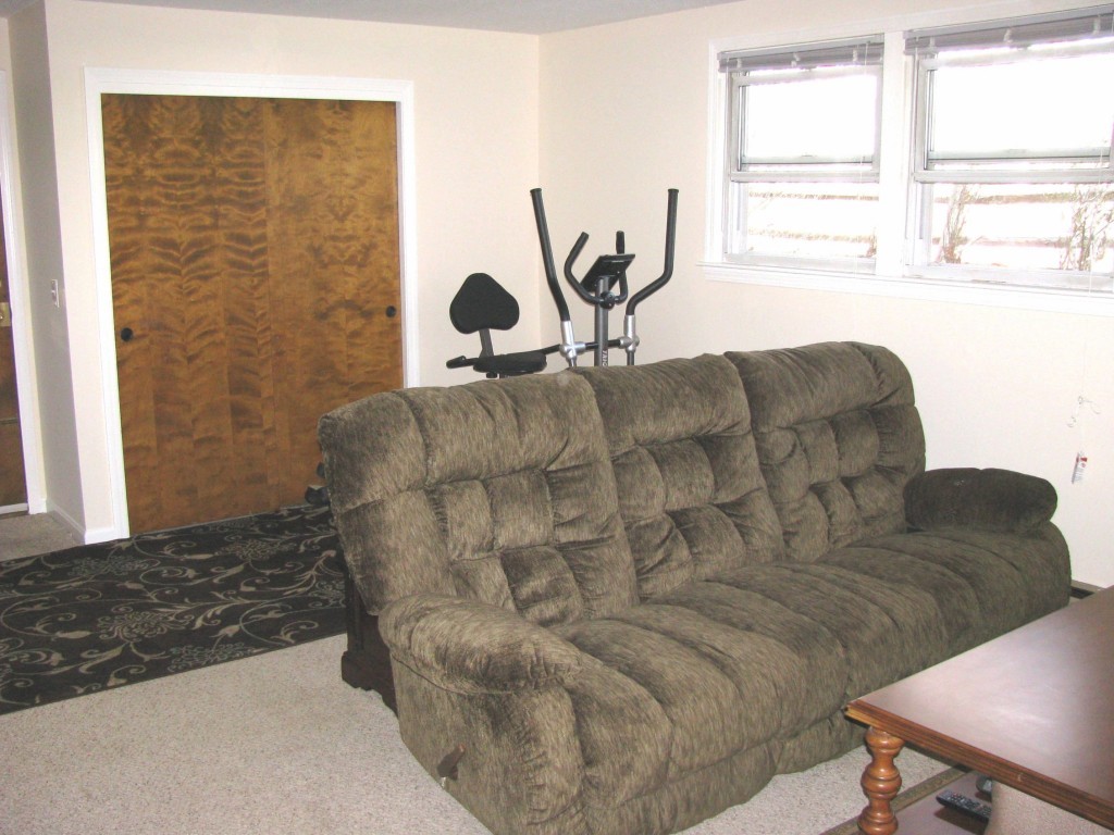 35 Seminary Hill Road, Unit 26C Lebanon, NH 03784 - Photo 9 of 12