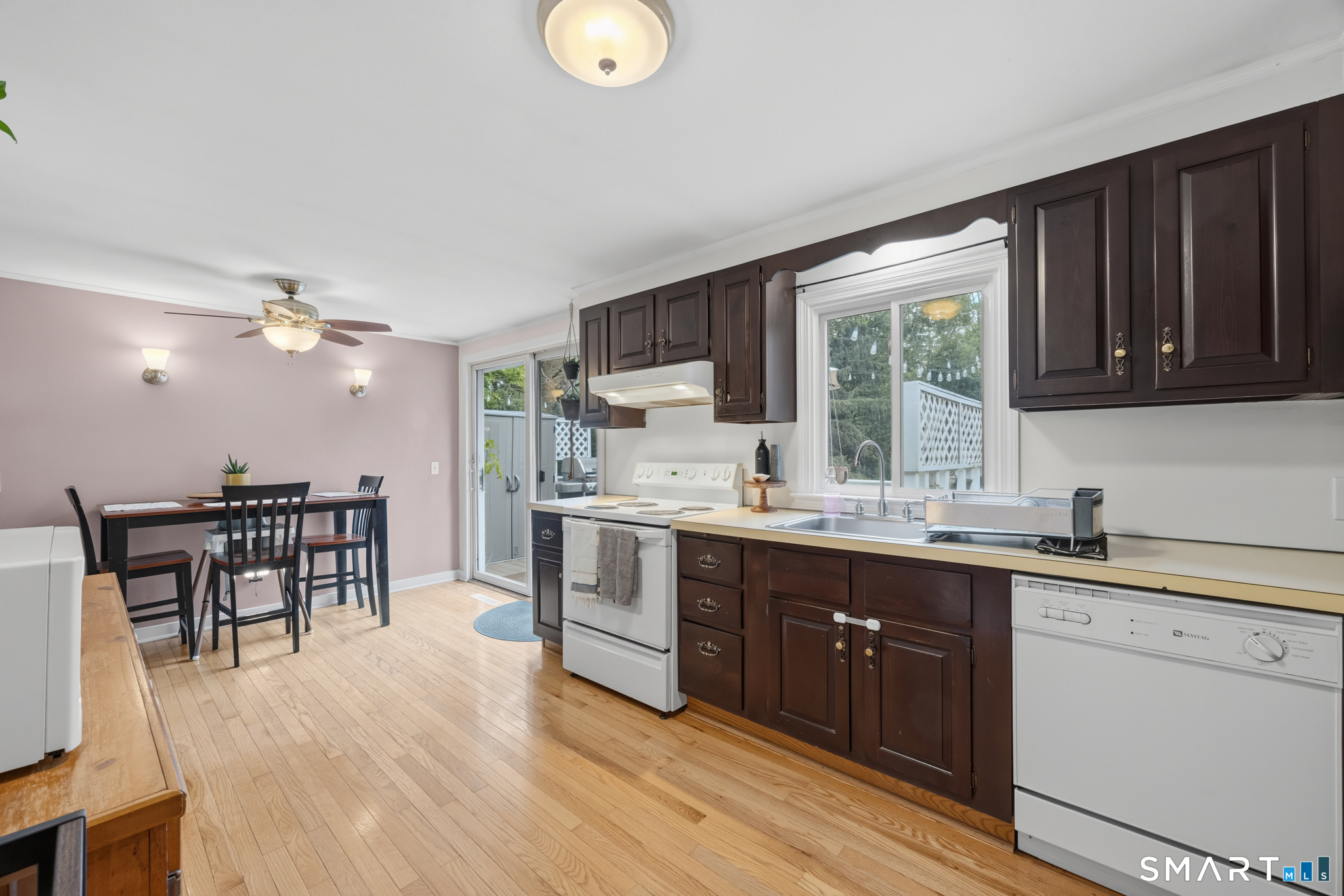 1763 Long Hill Road Guilford, CT 06437 - Photo 16 of 40