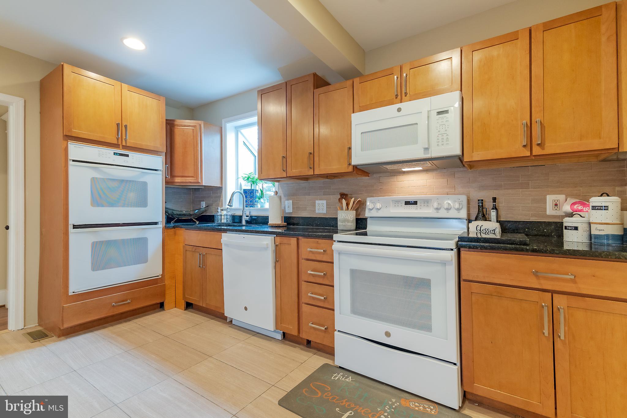 14147 Darnestown Road Germantown, MD 20874 - Photo 12 of 50 Gallery Image 12