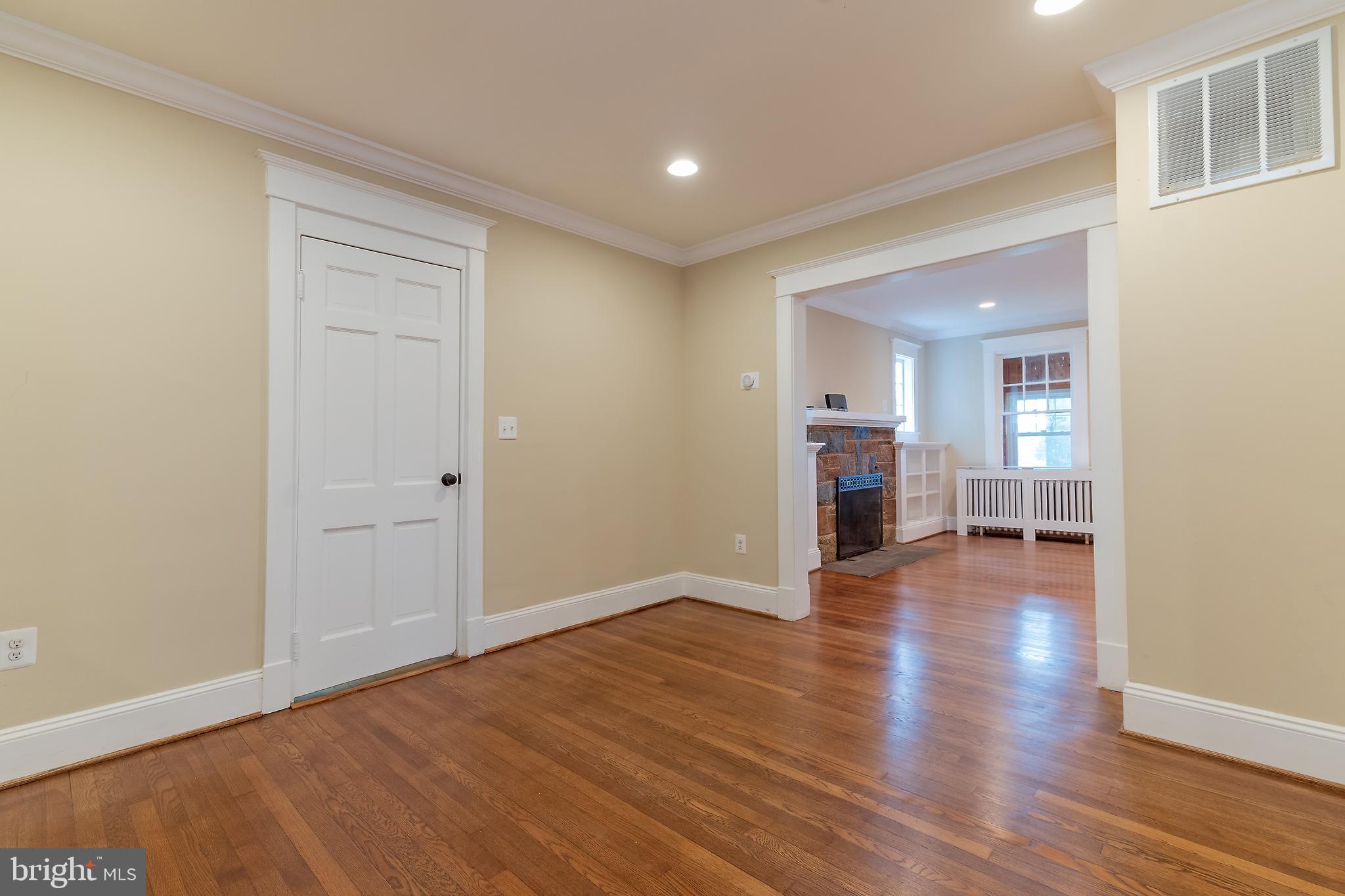 14147 Darnestown Road Germantown, MD 20874 - Photo 18 of 50 Gallery Image 18
