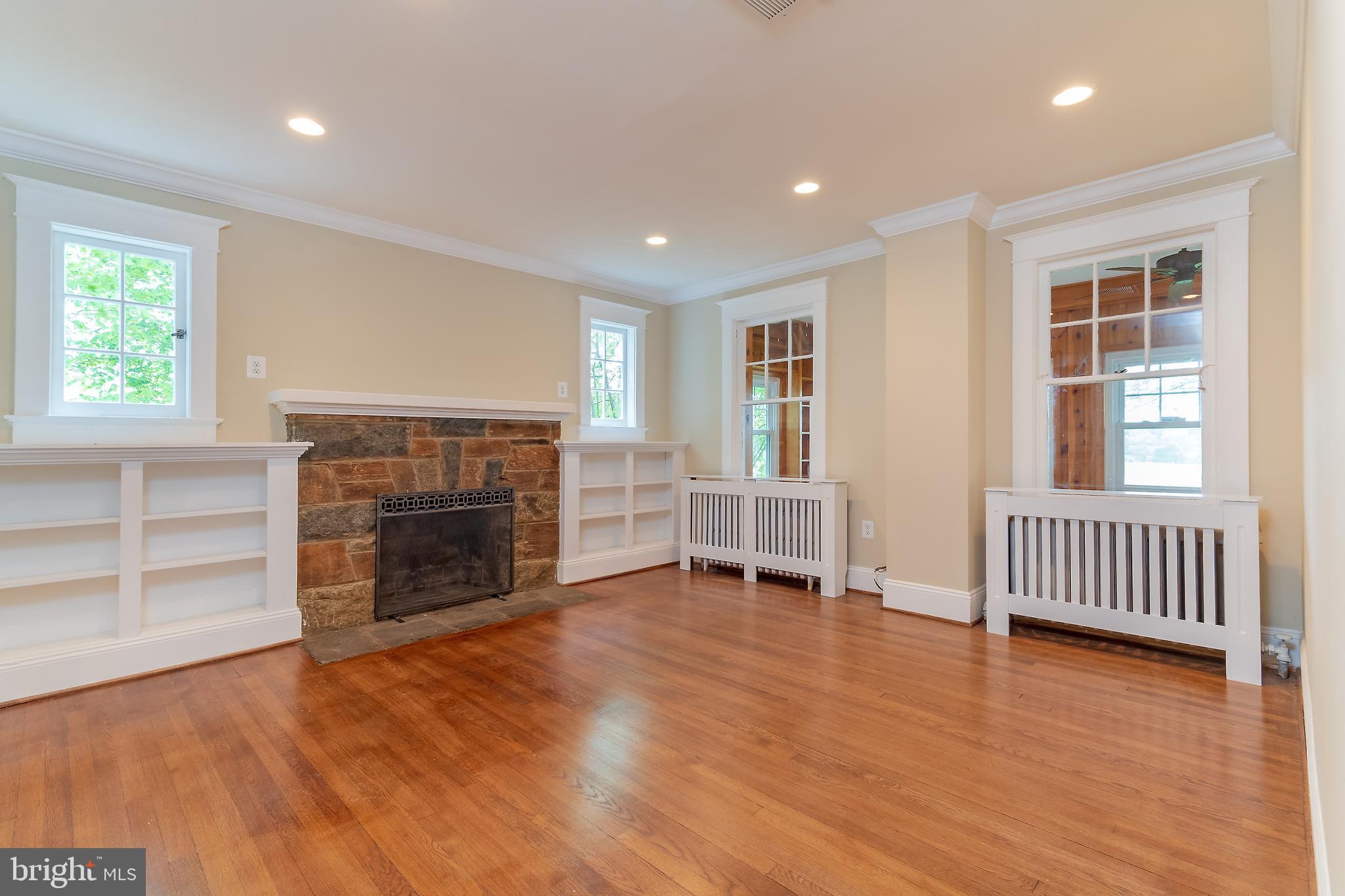 14147 Darnestown Road Germantown, MD 20874 - Photo 22 of 50 Gallery Image 22