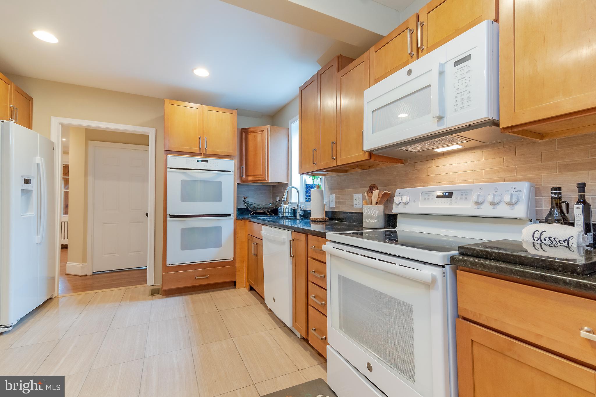 14147 Darnestown Road Germantown, MD 20874 - Photo 9 of 50 Gallery Image 9