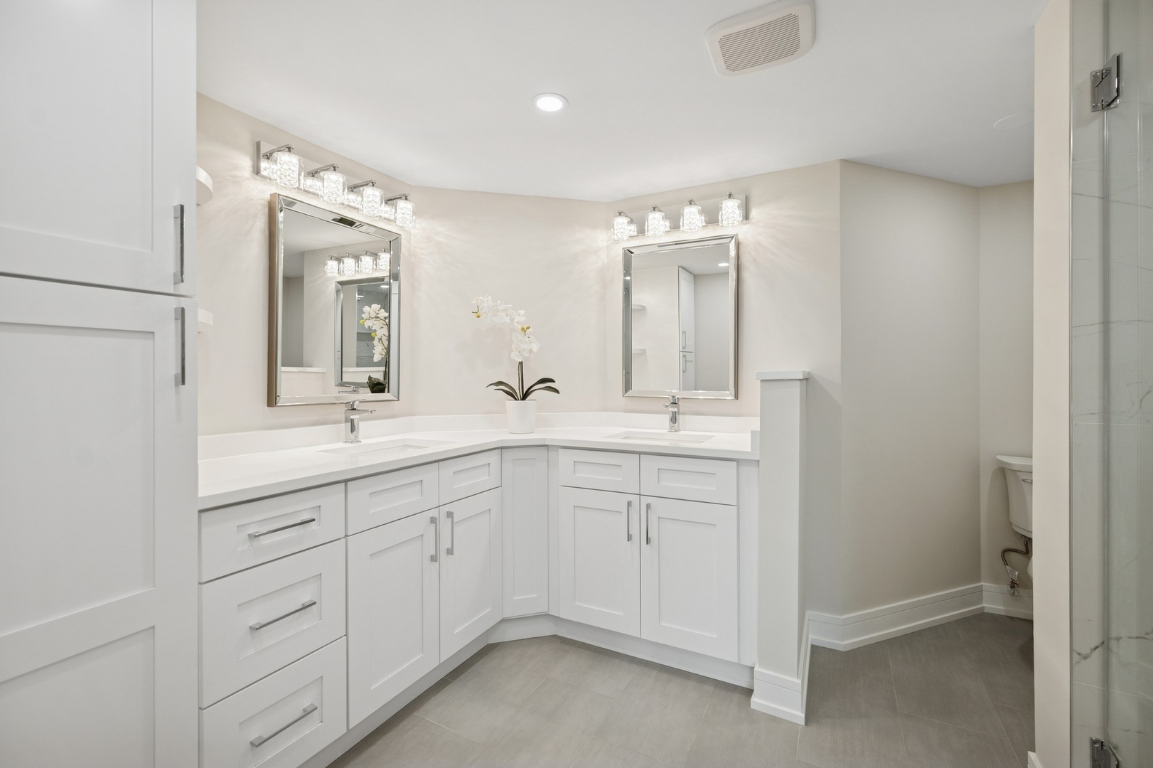 3801 Mission Hills Road, Unit 210 Northbrook, IL 60062 - Photo 17 of 26 Gallery Image 17