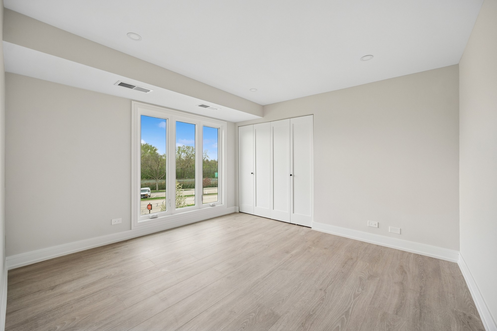 3801 Mission Hills Road, Unit 210 Northbrook, IL 60062 - Photo 20 of 26 Gallery Image 20