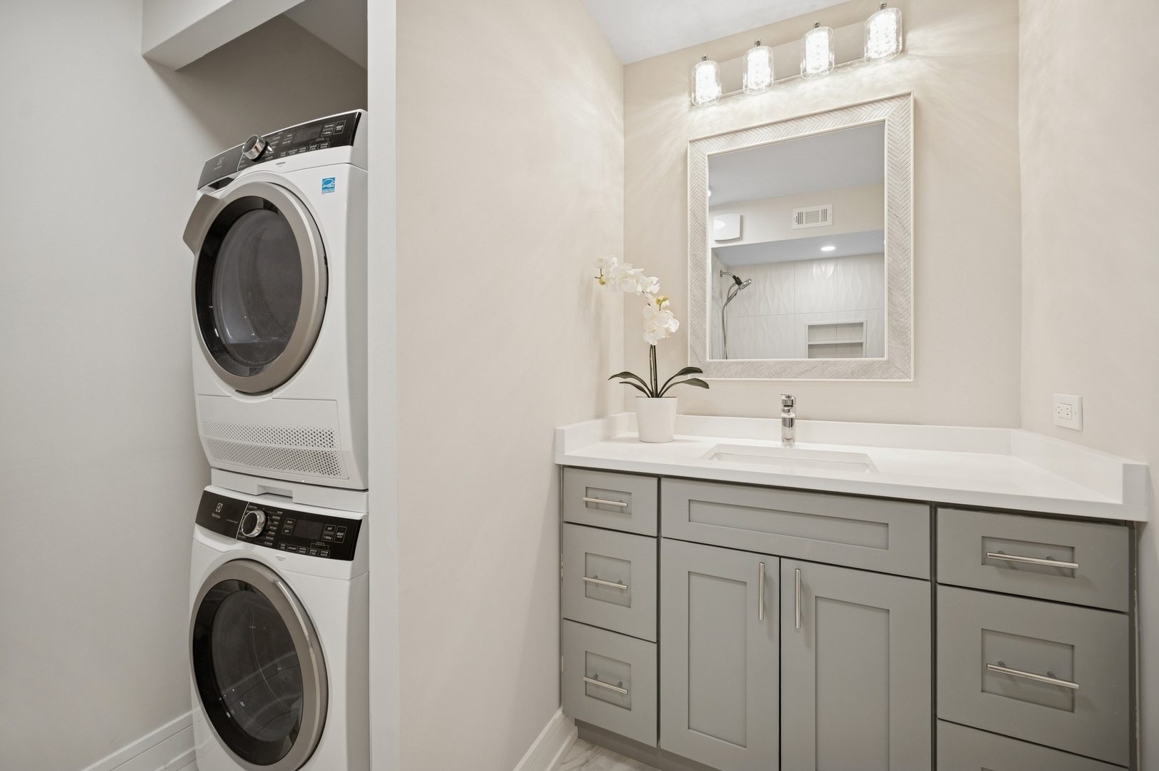3801 Mission Hills Road, Unit 210 Northbrook, IL 60062 - Photo 22 of 26 Gallery Image 22