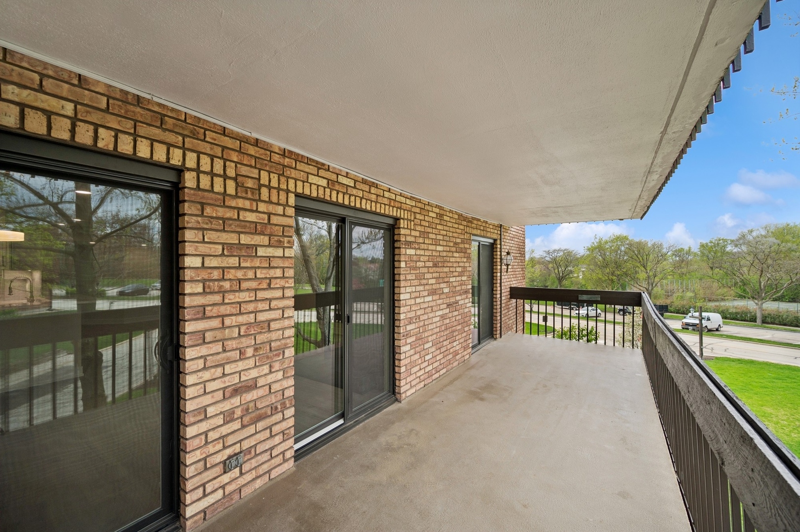 3801 Mission Hills Road, Unit 210 Northbrook, IL 60062 - Photo 23 of 26 Gallery Image 23