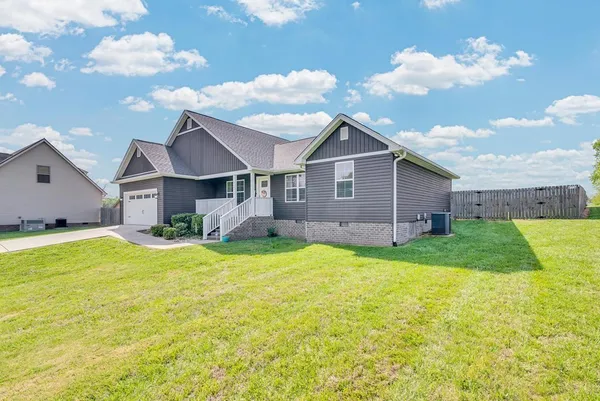 $355,000 | 610 North McBroom Chapel Road, Cookeville, TN 38501