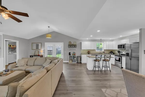 $355,000 | 610 North McBroom Chapel Road, Cookeville, TN 38501