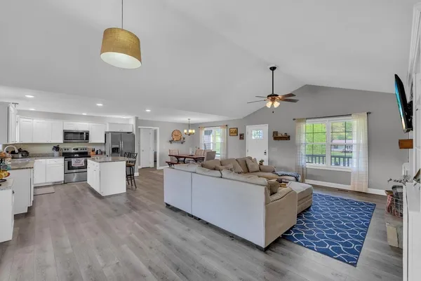 $355,000 | 610 North McBroom Chapel Road, Cookeville, TN 38501