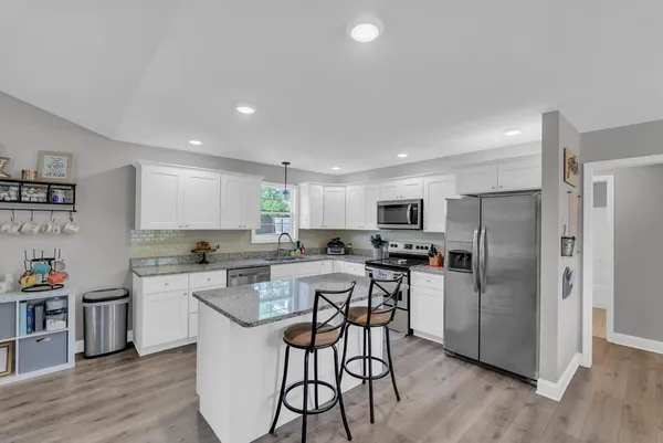 $355,000 | 610 North McBroom Chapel Road, Cookeville, TN 38501