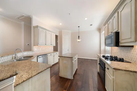 $459,950 | 8616 Stone Hollow Drive, McKinney, TX 75072