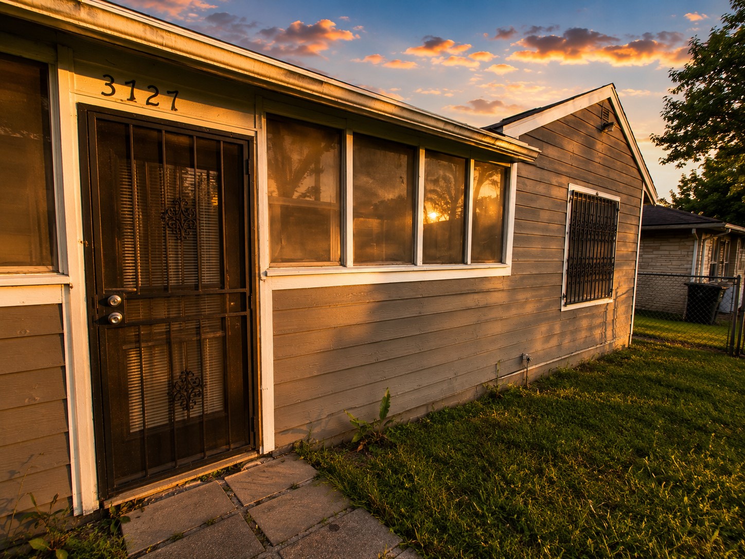3727 Yosemite Street Houston, TX 77021 - Photo 3 of 15 a front view of a house with a yard
