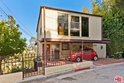 $899,000 | 2274 Vasanta Way, Los Angeles, CA 90068