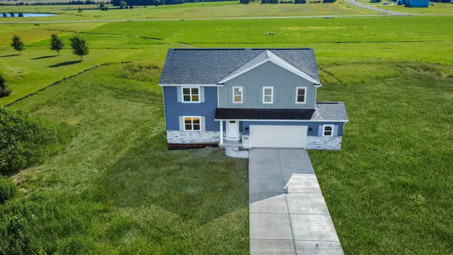 $509,900 | N6220 Blarney Stone, Unit 53, Brodhead, WI 53520