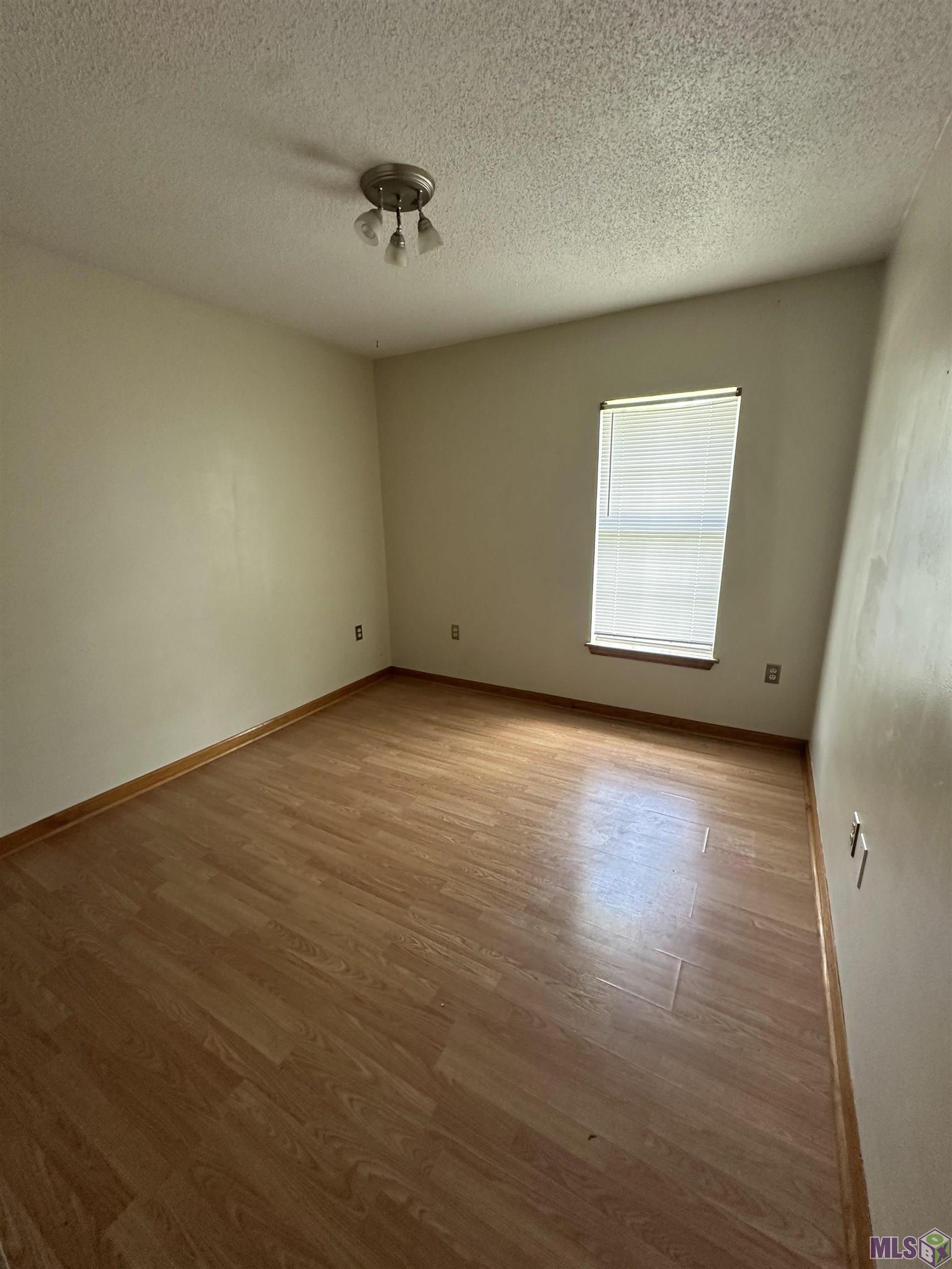 421 Cavaness Drive Houma, LA 70364 - Photo 17 of 29