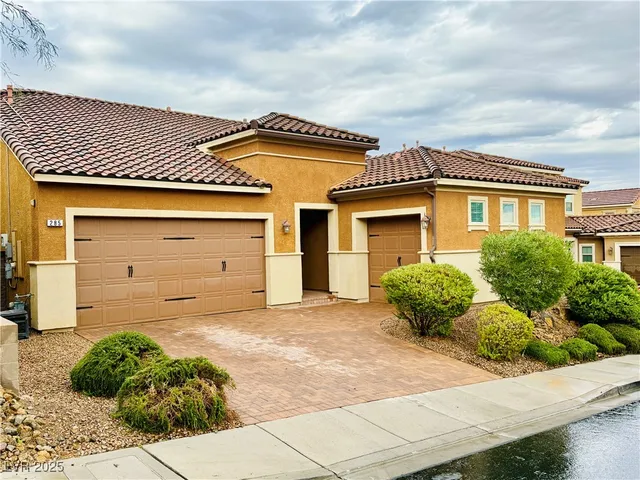 $3,150 | 285 Mandarin Hill Lane, Henderson, NV 89012