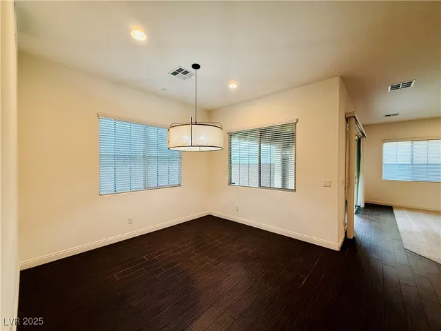 $3,150 | 285 Mandarin Hill Lane, Henderson, NV 89012