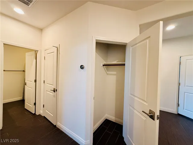 $3,150 | 285 Mandarin Hill Lane, Henderson, NV 89012