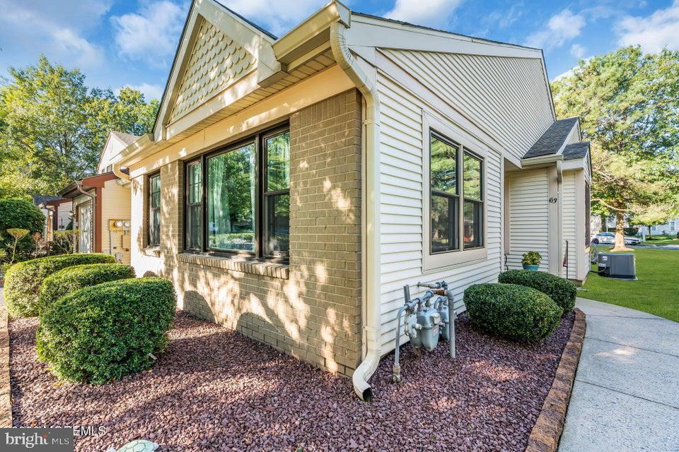 63 Riva Boulevard Brick, NJ 08723 - Photo 3 of 37 Gallery Image 3